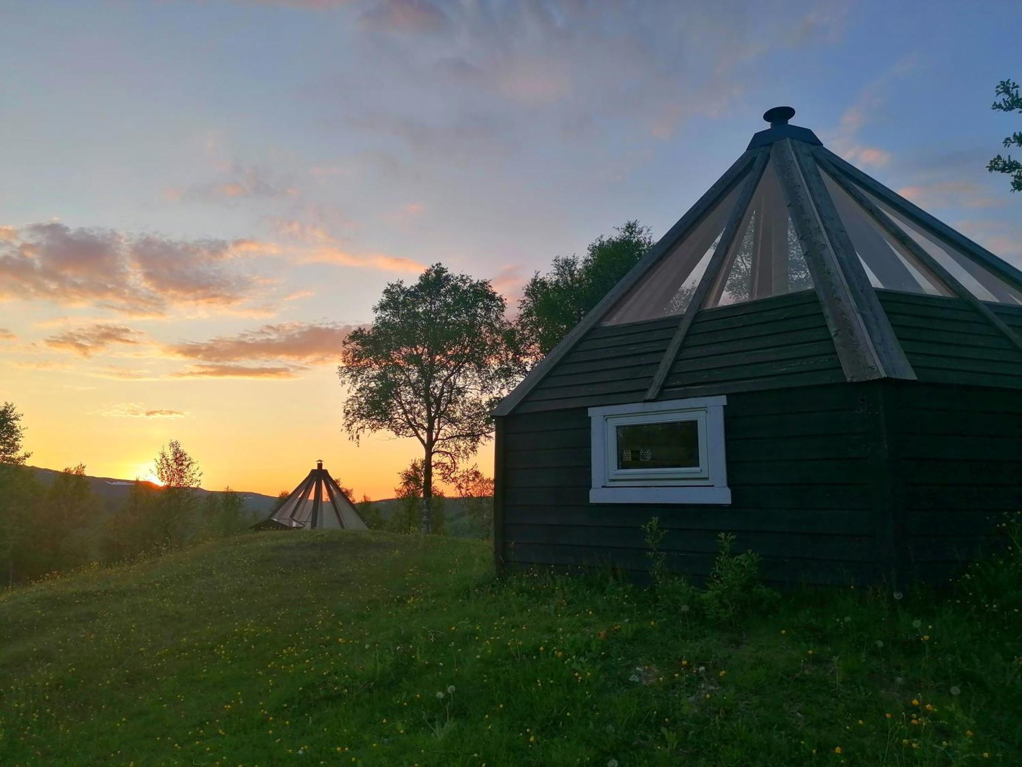 Ferienwohnung Hessdalen Ufocamp Vårhus Exterior foto