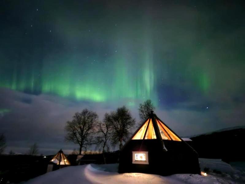 Ferienwohnung Hessdalen Ufocamp Vårhus Exterior foto