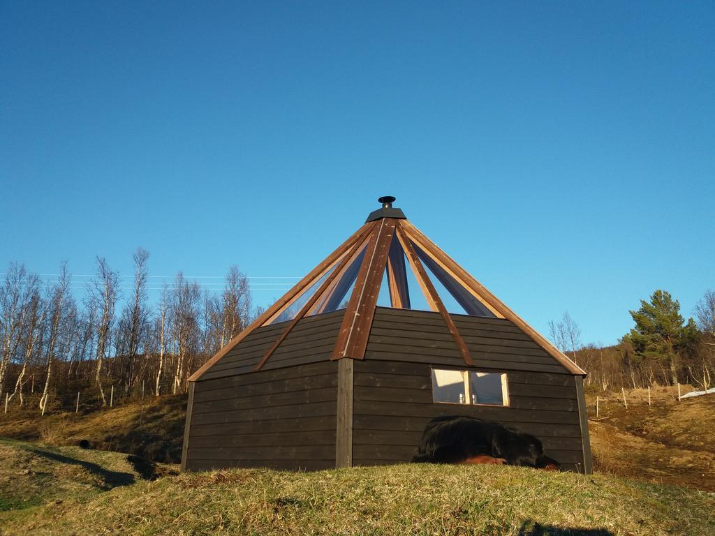 Ferienwohnung Hessdalen Ufocamp Vårhus Exterior foto