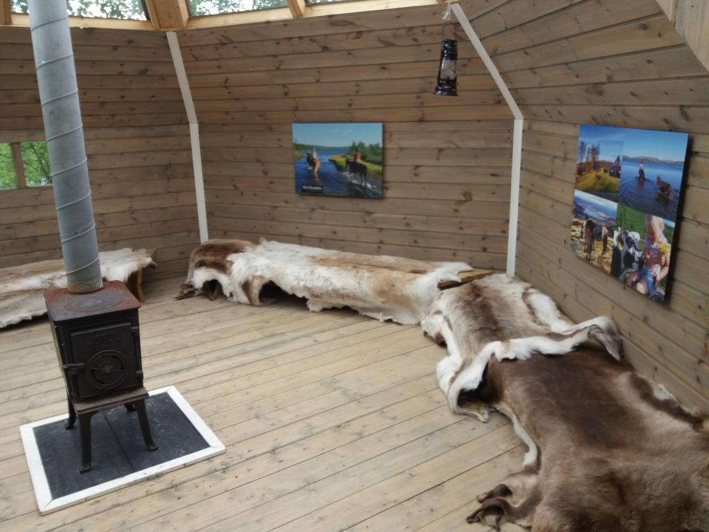 Ferienwohnung Hessdalen Ufocamp Vårhus Exterior foto